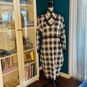 NWT Torrid Black & White Plaid V-Neck Sweater Skater Dress​​